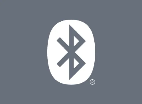 Bluetooth®, memorias USB, tarjetas de cámara